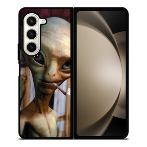 ALIEN MIDDLE FINGER SMOKING Samsung Galaxy Z Fold 5 Case Cover
