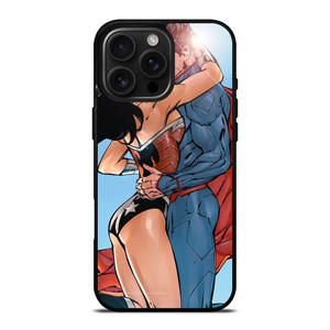 SUPERMAN WONDER WOMAN CARTOON KISSING iPhone 16 Pro Max Case Cover SUPERMAN WONDER WOMAN CARTOON KISSING iPhone 16 Pro Max Case Cover