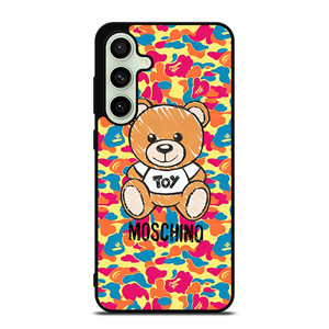 MOSCHINO X BAPE CAMO Samsung Galaxy S24 FE Case Cover MOSCHINO X BAPE CAMO Samsung Galaxy S24 FE Case Cover
