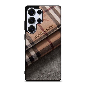BURBERRY PATTERN ON WALLET Samsung Galaxy S25 Ultra Case Cover BURBERRY PATTERN ON WALLET Samsung Galaxy S25 Ultra Case Cover