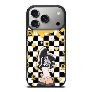 VANS OFF THE WALL 2 iPhone 17 Pro Case Cover
