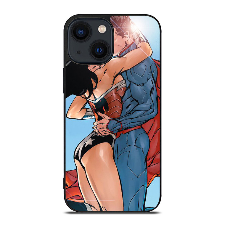 SUPERMAN WONDER WOMAN CARTOON KISSING  iPhone 14 Plus Case Cover