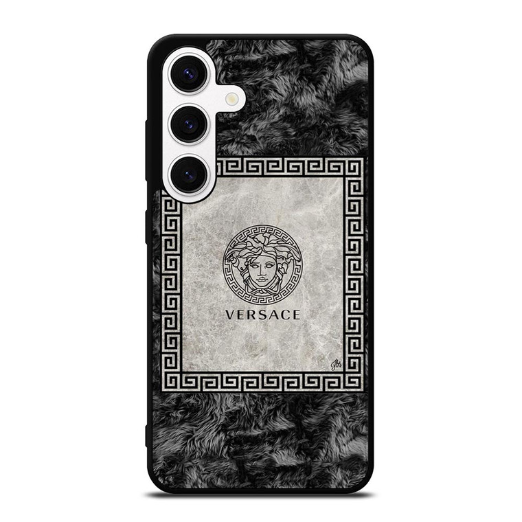 VERSACE LOGO ON VELVET Samsung Galaxy S24 Case Cover