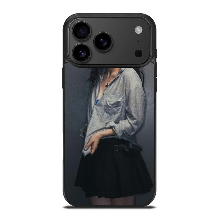 CHARLI XCX SINGER iPhone 17 Pro Max Case Cover