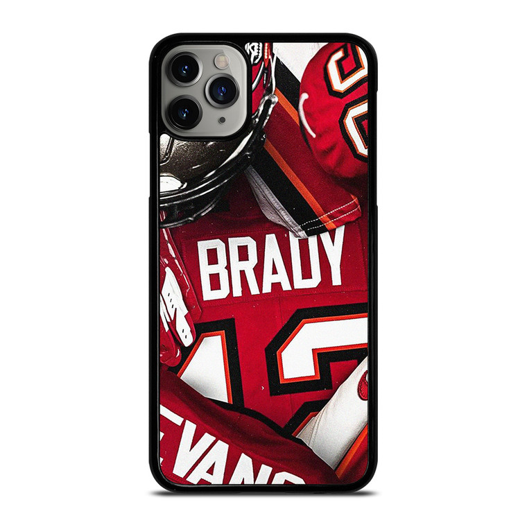 TOM BRADY TAMPA BAY BUCCANEERS KIT iPhone 11 Pro Max Case Cover