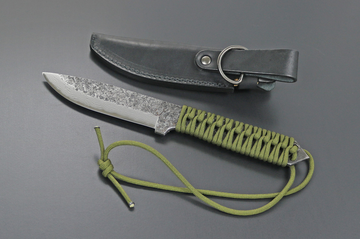 Kanetsune Seki Japan KB-291 Karasu Blue Steel 125mm Paracord