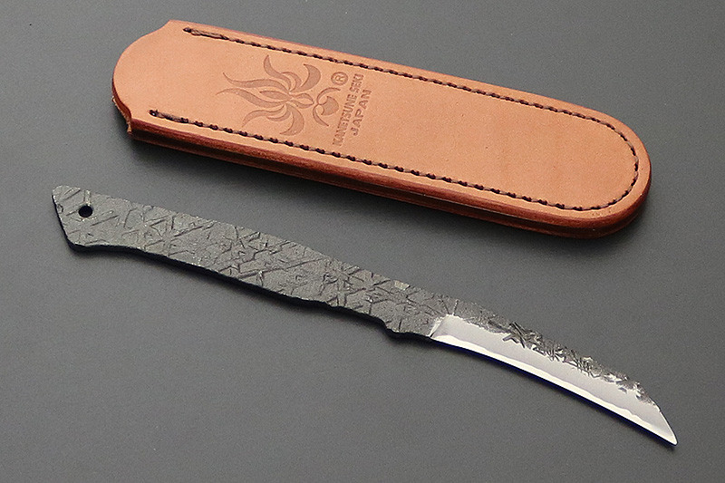 KB-422 Hi White Steel 65mm One-Piece Field Knife Rough Hammered