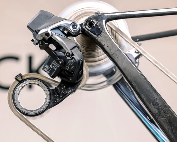 absoluteBlack SRAM ETAP AXS 12sp Carbon HOLLOWcage Oversized Derailleur Titanium