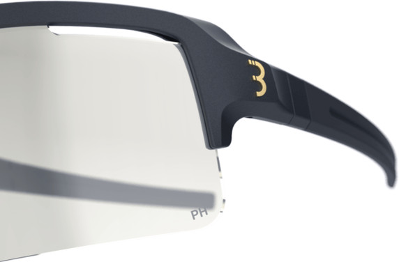 BBB Fuse Sunglasses Matte Black Frame 4 Seasons Photochromic Lens