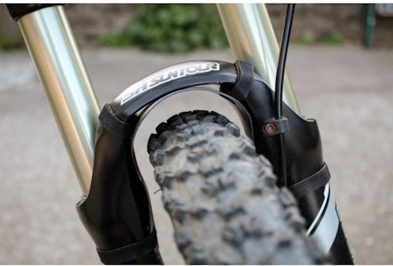 Mucky Nutz Face Fender Black/Teal