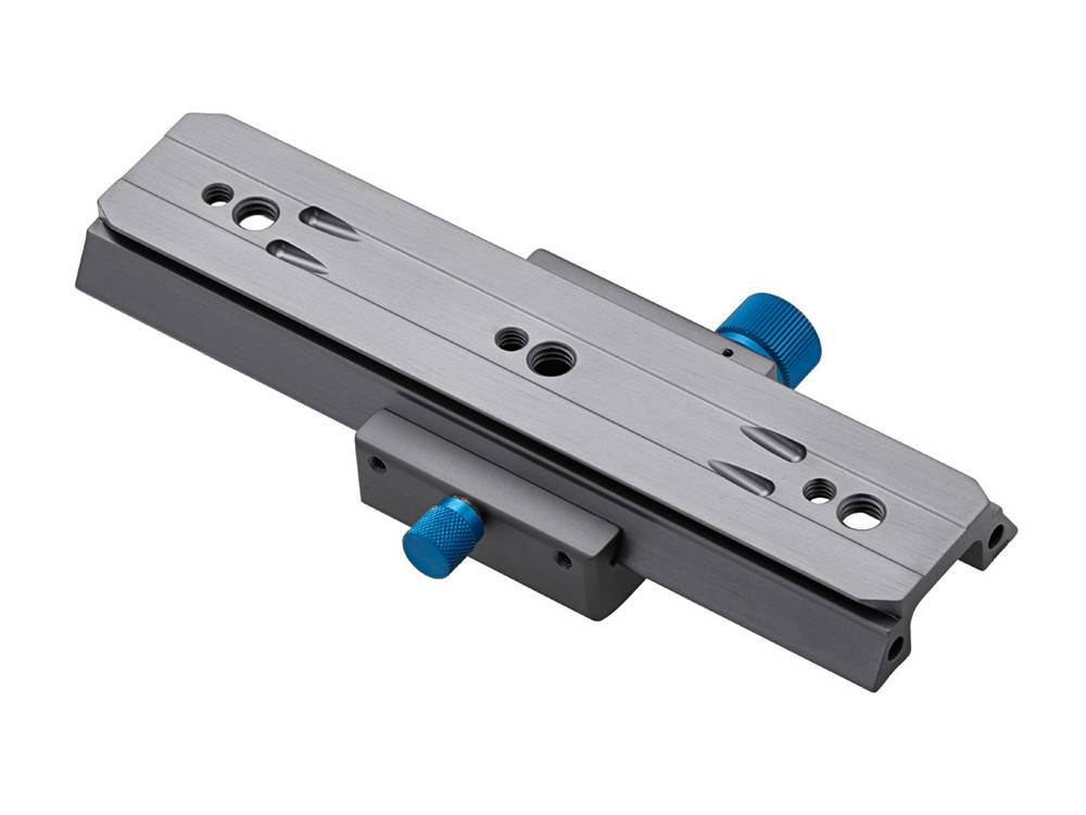 Focusing rail dove tail clamping, parallel ARCA-compatible