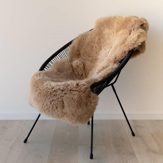 Premium 1.5 Sheepskin Rug 329