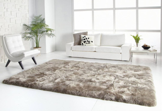 Lush and luxurious sheepskin rug, rectangular shape, custom made size. Lush and luxurious sheepskin rug, rectangular shape, custom made size.