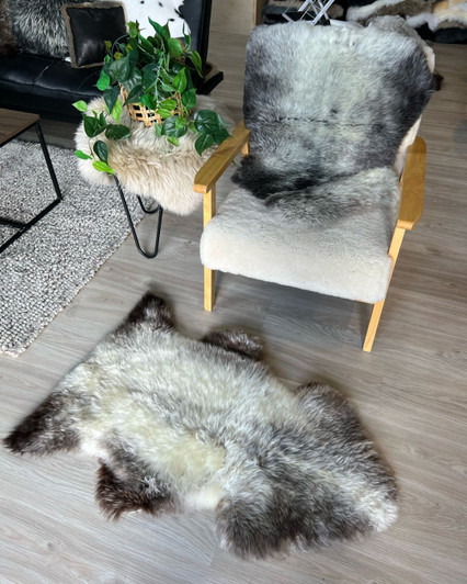 Undyed Natural Long Wool Sheepskin Rug