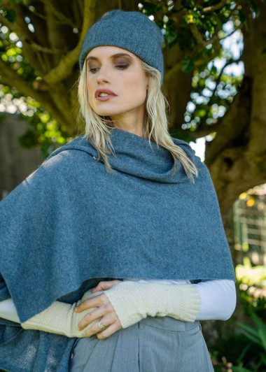 Possum Merino Lightweight Moss Stitch Wrap