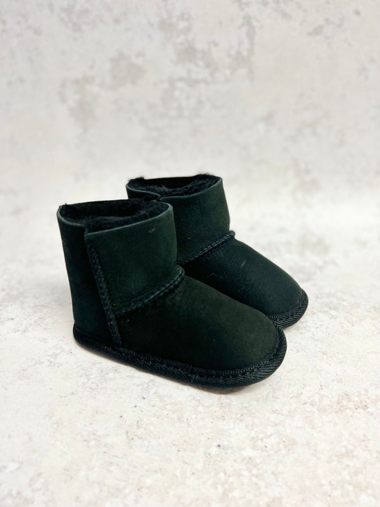 Mini Sheepskin Uggs - Black