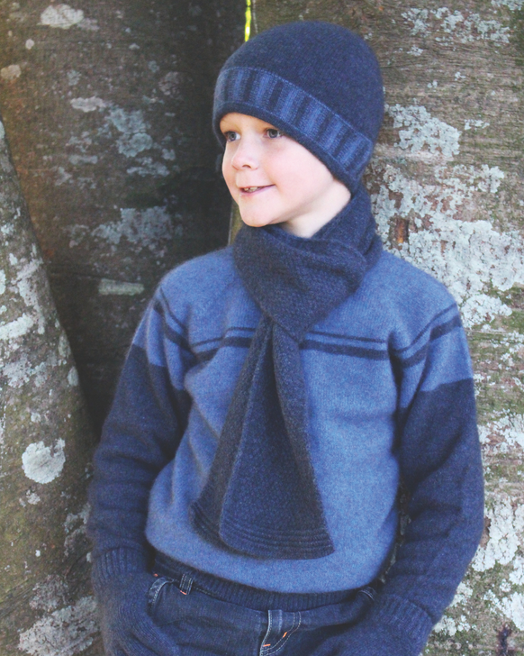 Possum Merino Child Roll Trim Scarf