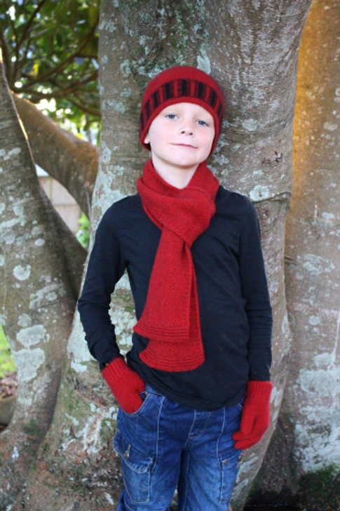 Possum Merino Child Roll Trim Scarf 44