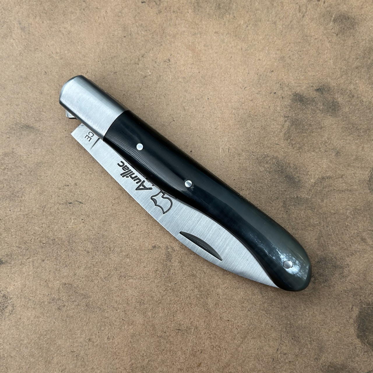 scalpel A　牛肺アキレスもみじホルバー Aurillac black horn