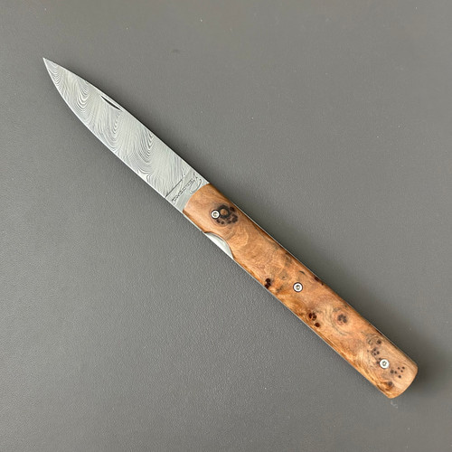 The French damascus steel in thuya burl by Perceval