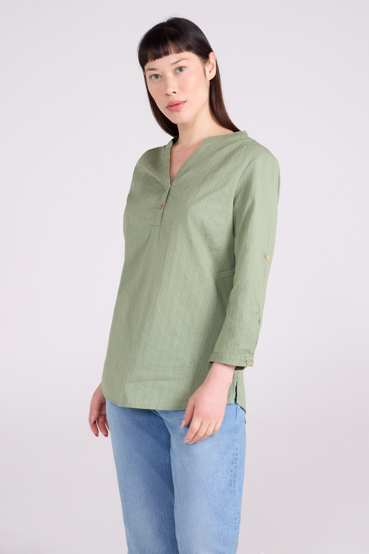Petra Womens Relaxed Fit 3/4 Sleeve Shirt