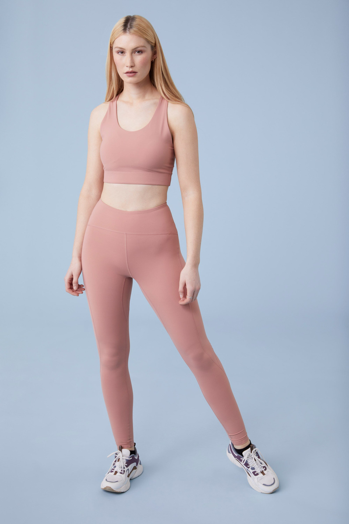 Dynamo Womens Mid Support Bra