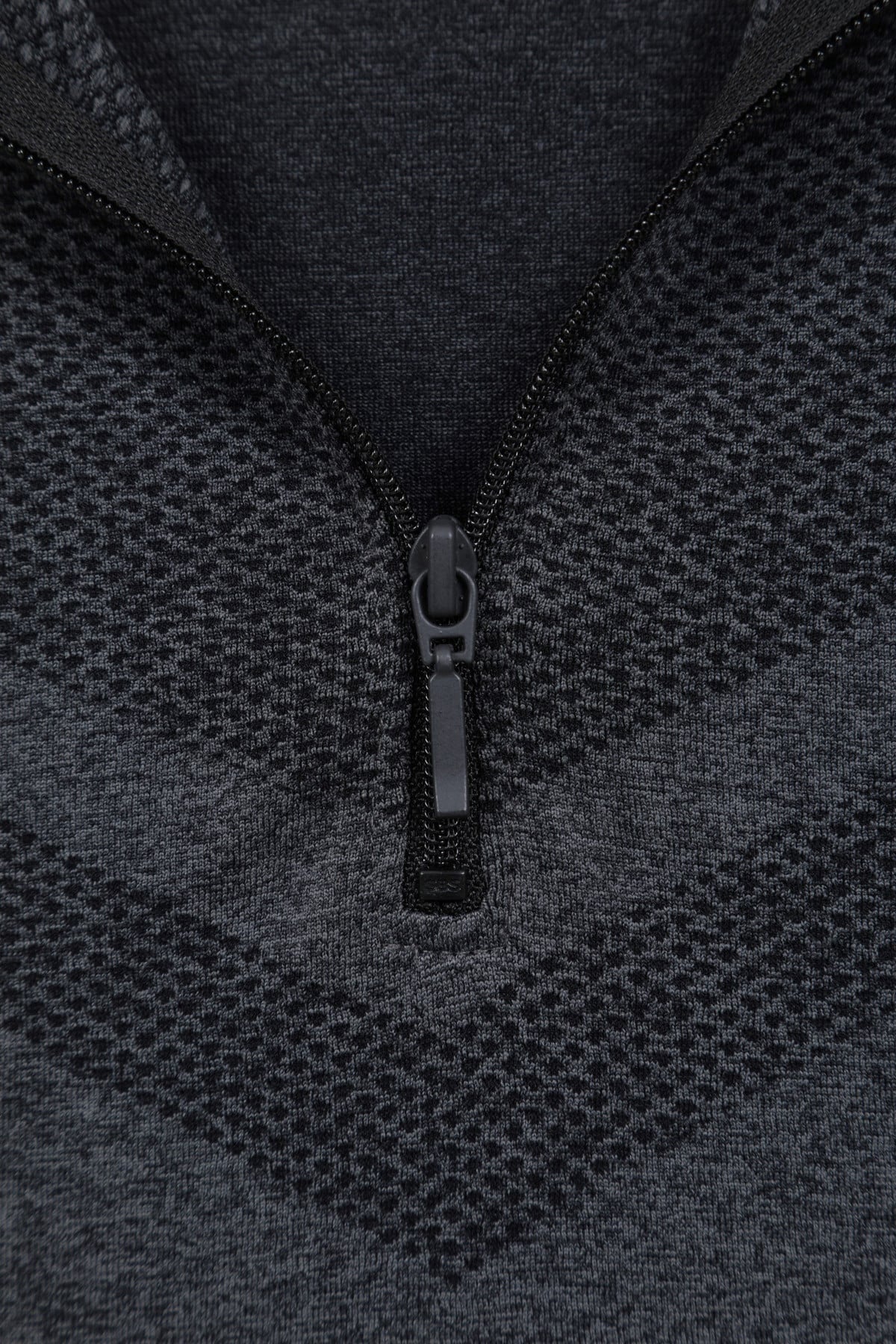 Ventina Mens Seamless Zip Neck Base Layer
