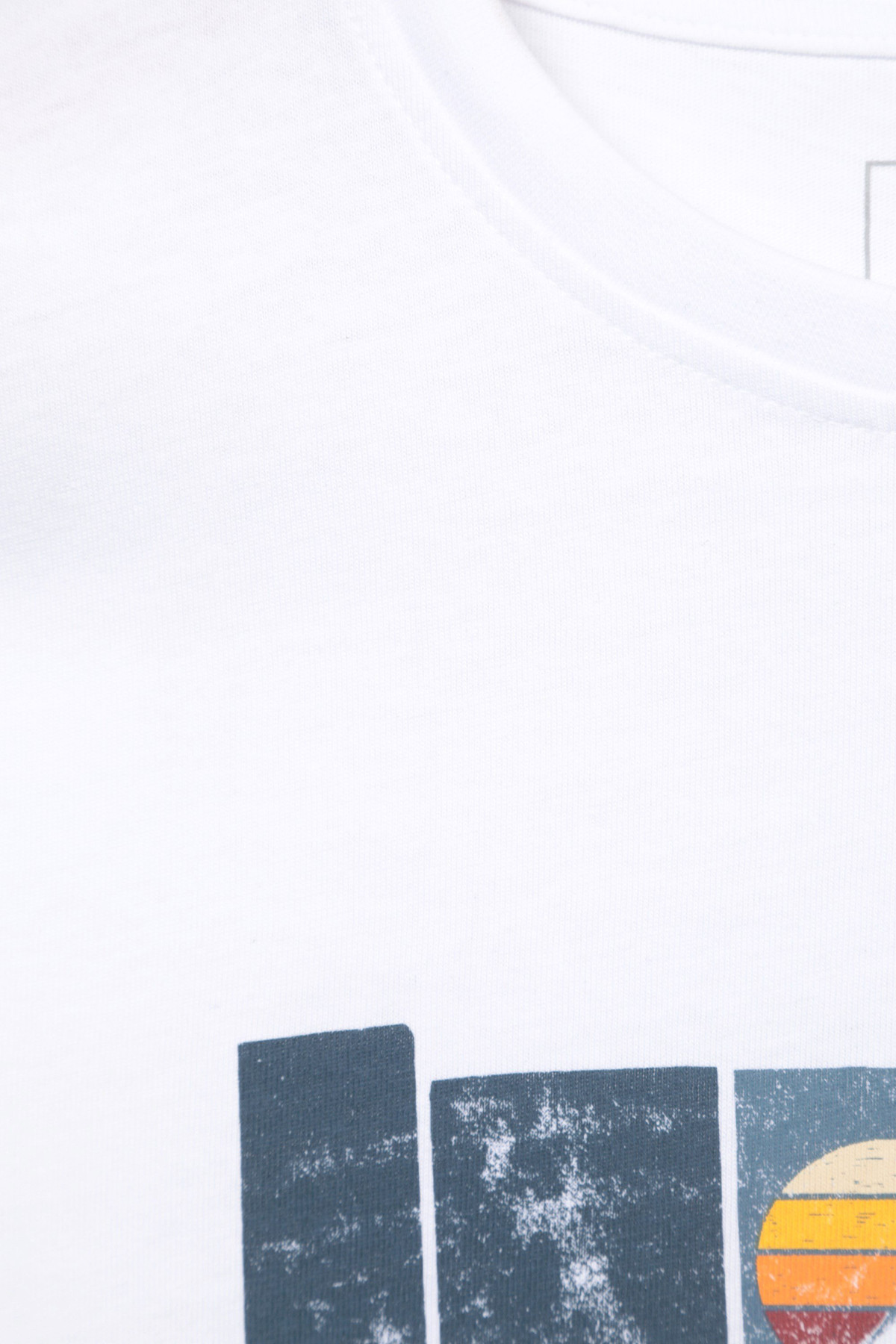 Gradient Mountain Men's Graphic T-Shirt