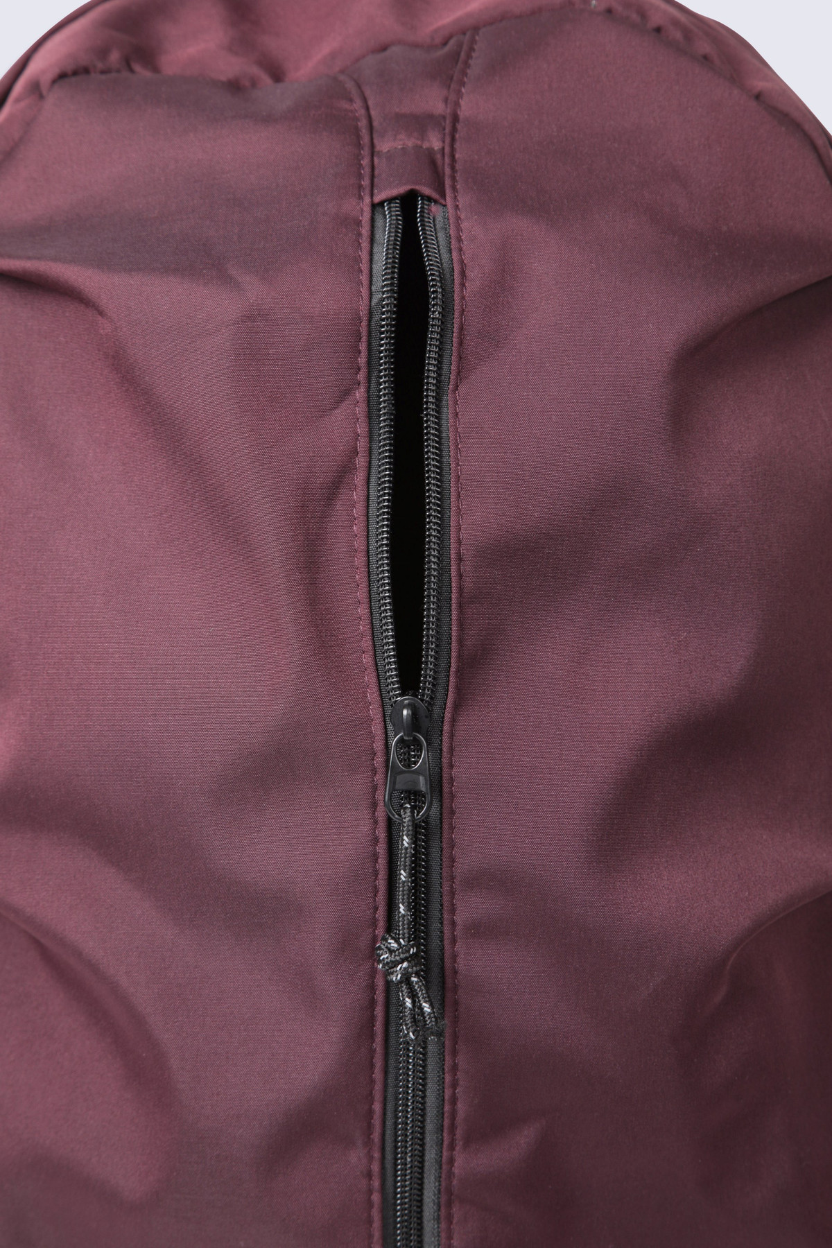 Front Zip Backpack 17L