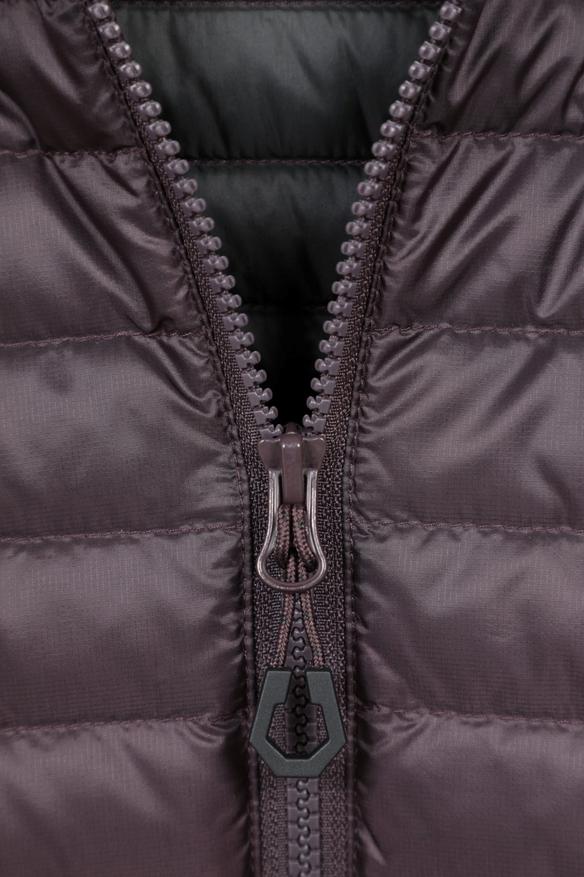 Featherweight Hybrid Down Extreme Hooded Jacket