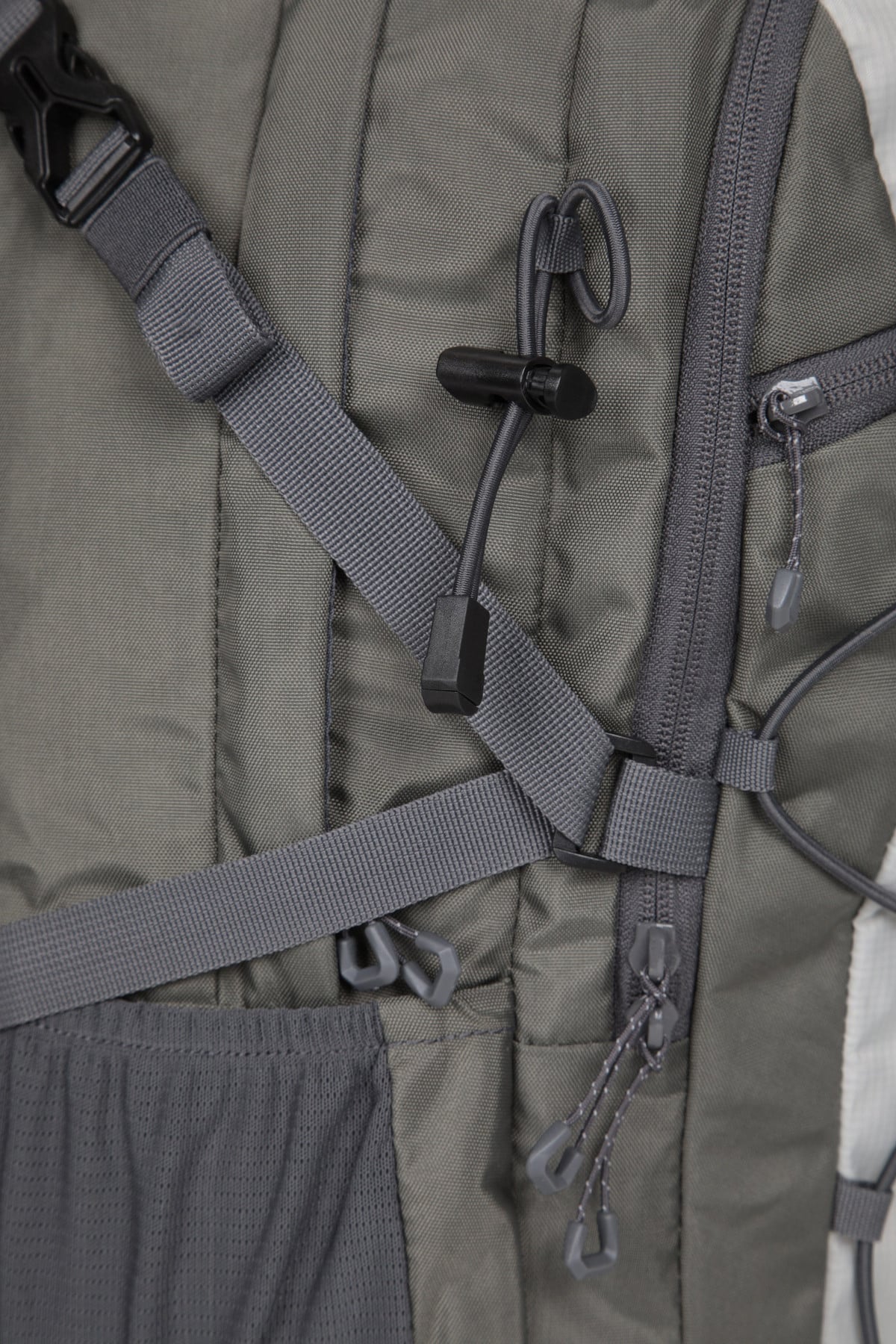 EMS Camp 30L Backpack