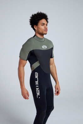 Logan Mens 4mm Wetsuit - Black