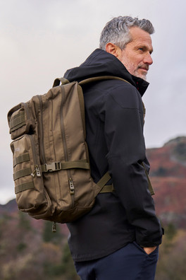 Legion Laptop Bag 35L - Khaki