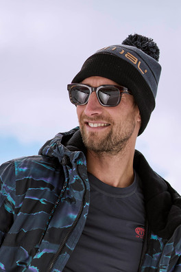 Dylan Ski Pom Beanie - Charcoal