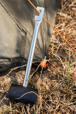 Rubber Mallet With Peg Puller - Black