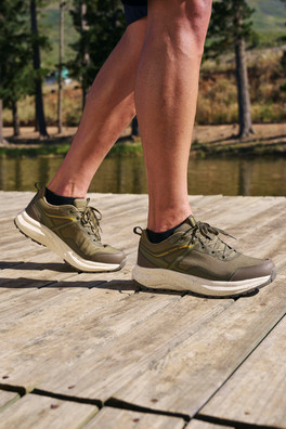 Momentum Mens Waterproof Trail Running Shoes - Khaki