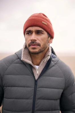 Rowan Beanie - Rust