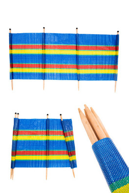 4 Pole Beach Windbreak (120 x 210cm) - Blue