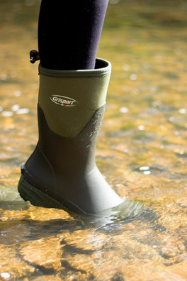 Creek Womans Neoprene Mid-Calf Wellington - GREEN