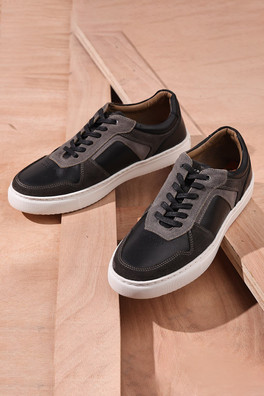 Trentham Mens Suede Leather Casual Trainers - Black