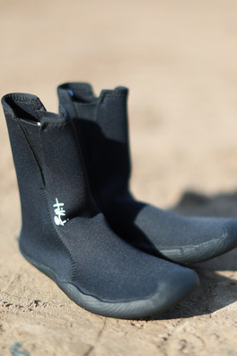 Easy Adult 3mm Wetsuit Boots - Black