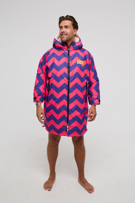 Sherpa Unisex Changing Robe - Pink/Blue