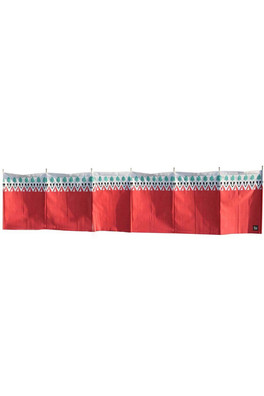 Witley 7 Pole Wooden Windbreak - Red