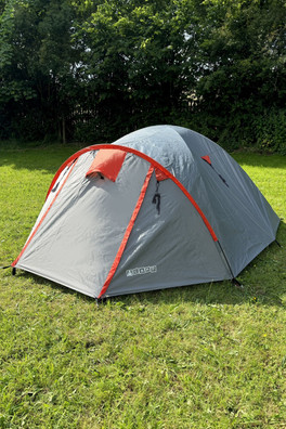 3-4 Person Dome Tent 100% Recycled Polyester - Grey / Bright Red