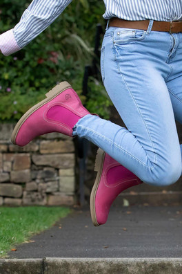 Toddy Womens Short Leather Boots - Raspberry