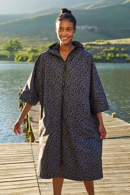 Coastline Womens Water-Resistant Changing Robe - Mixed
