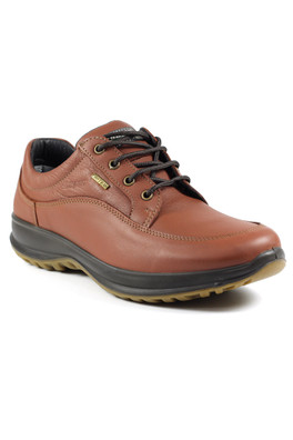 Livingston Mens Lightweight Active Shoe - Tan
