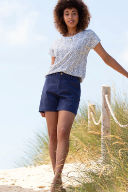 Kimmeridge Womens 97% Cotton Twill Chino Shorts - Navy