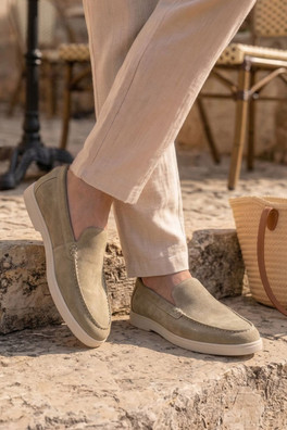 San Mauro Mens Suede Leather Apron Loafers - Sand