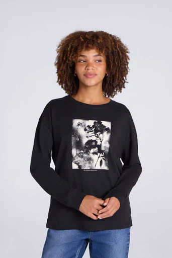 Tamsin Womens Long Sleeve Graphic T Shirt - Black